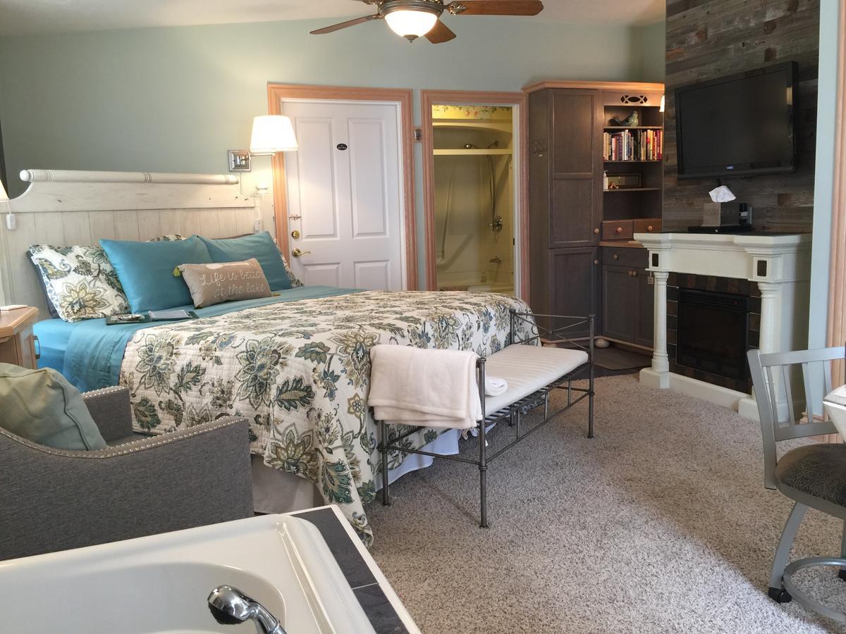 Prairieside Suites Luxury Bed & Breakfast グランビル エクステリア 写真