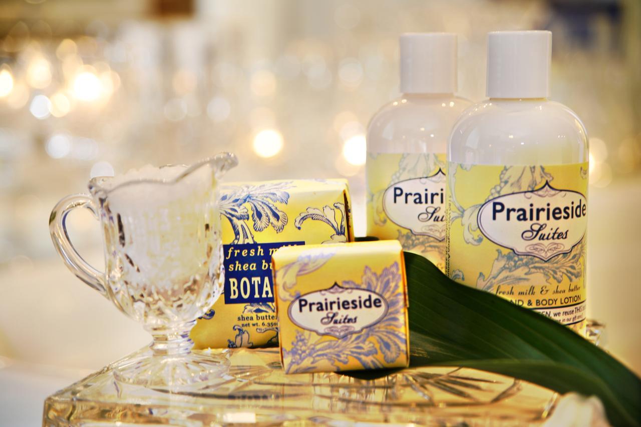 Prairieside Suites Luxury Bed & Breakfast グランビル エクステリア 写真